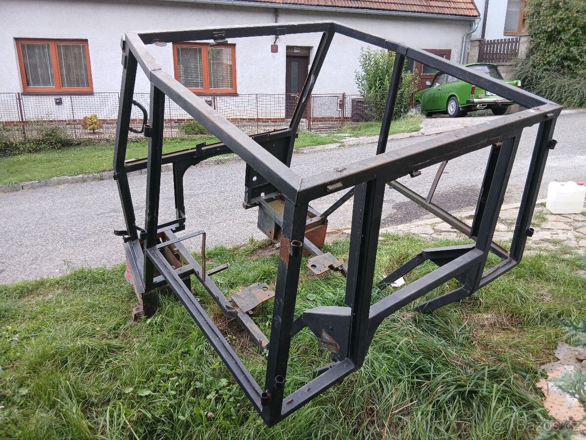 Rám kabiny Zetor (6911) - 4