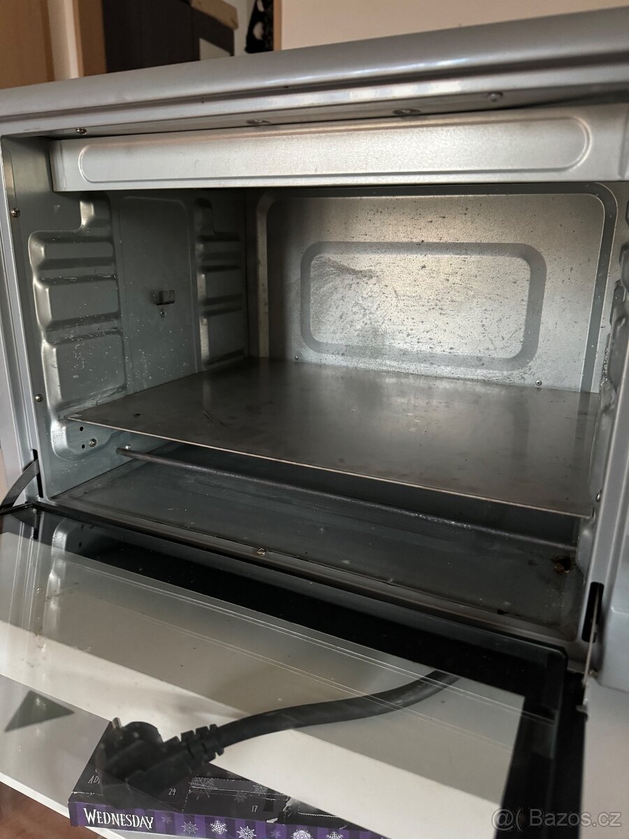 Dvouplotýnka s troubou - 4