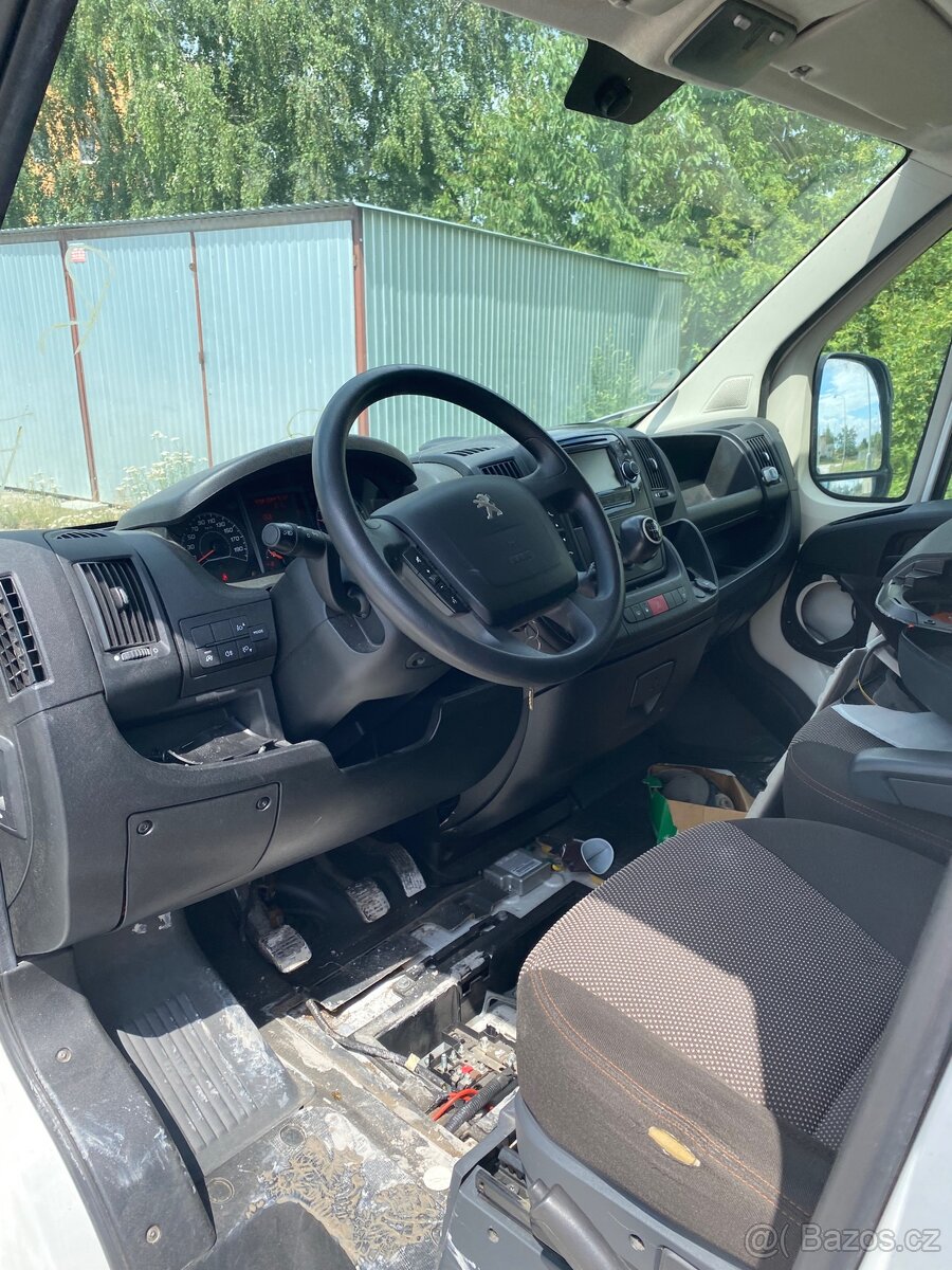 Peugeot boxer 2.2 HDI 2017 Motor 160 000KM - 4