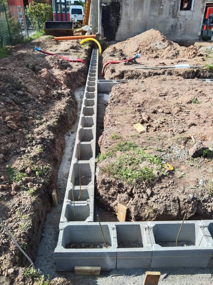 Zemní práce základové desky - 4