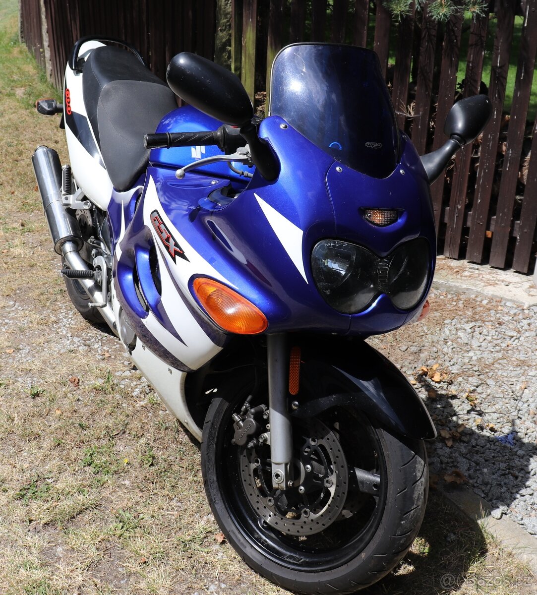 Suzuki GSX 600f Katana - 4