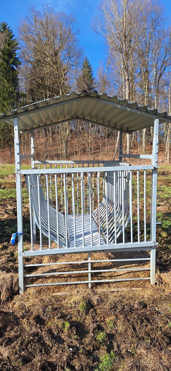 Krmelec pro ovce a kozy - 4