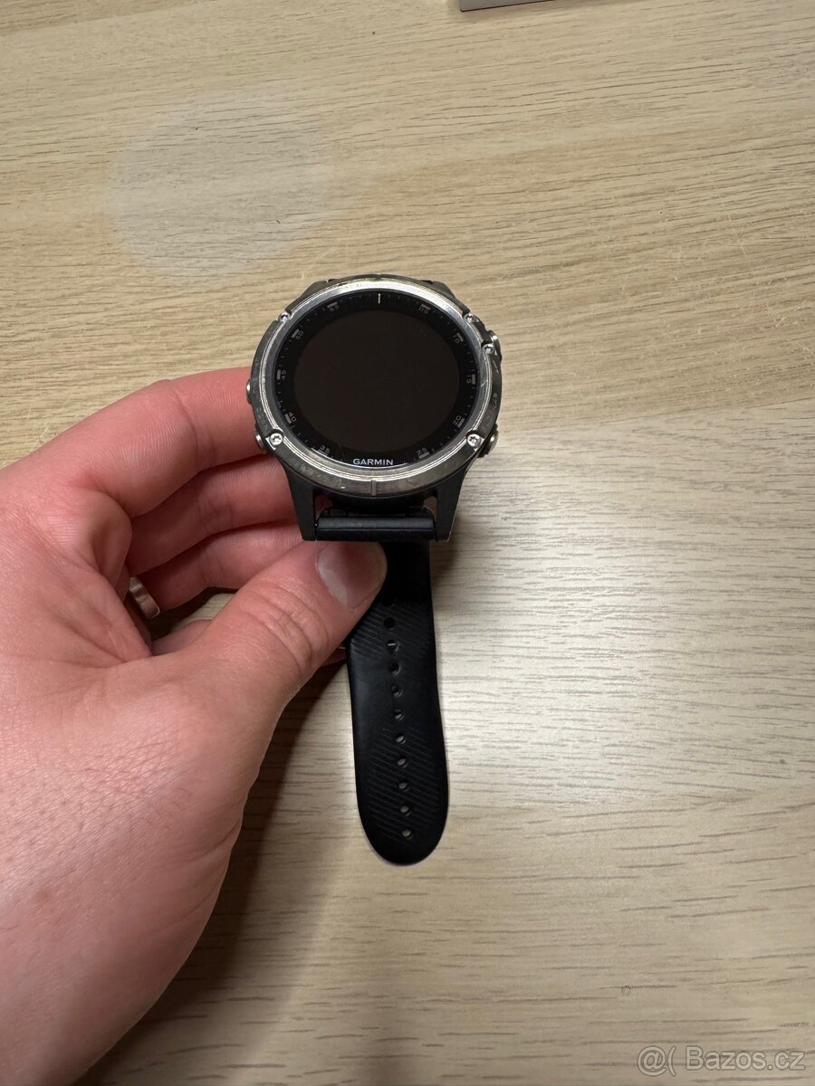 Garmin Fenix 5 plus - 4