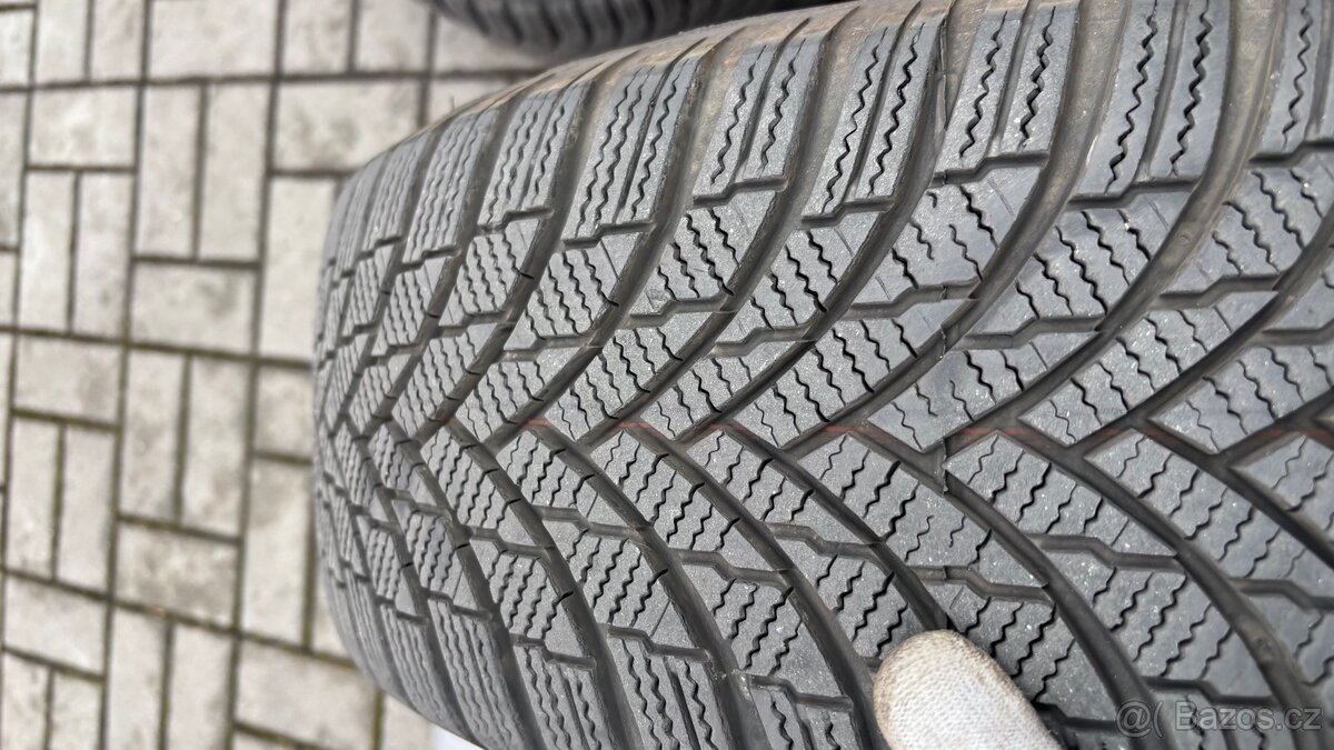 Zimní pneu Firestone winterhawk 4 205/55 R16 - 4
