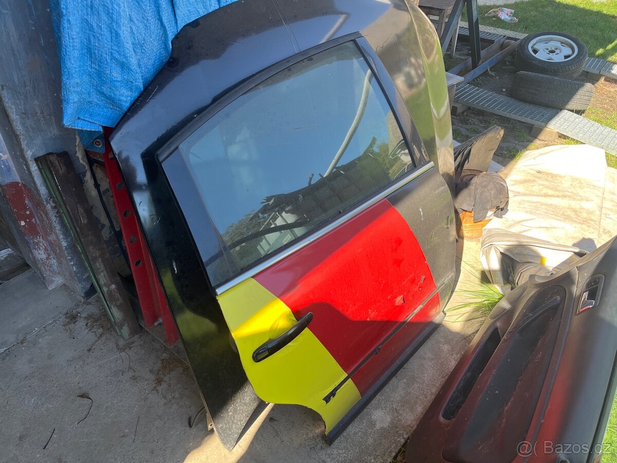 Passat b5,5 díly 1,8 turbo - 4