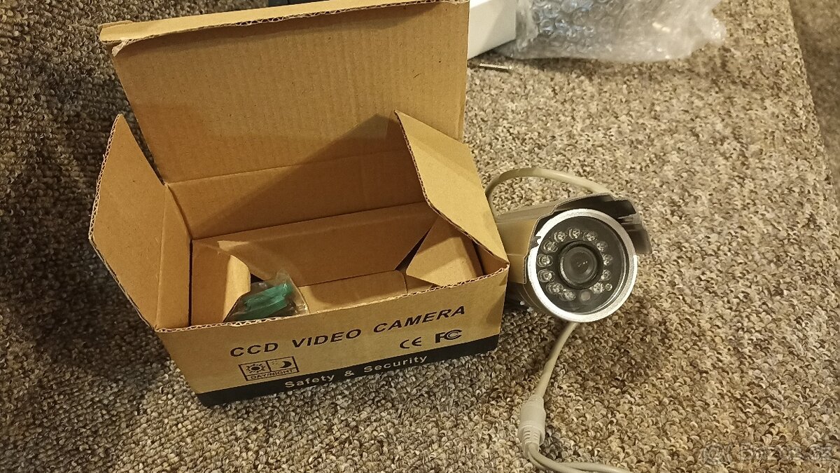 DVR přehrávač pro 8 kamer - 4