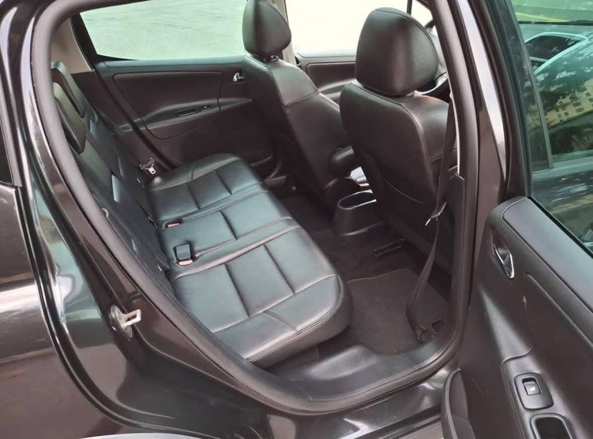 Peugeot 207 sw - 4