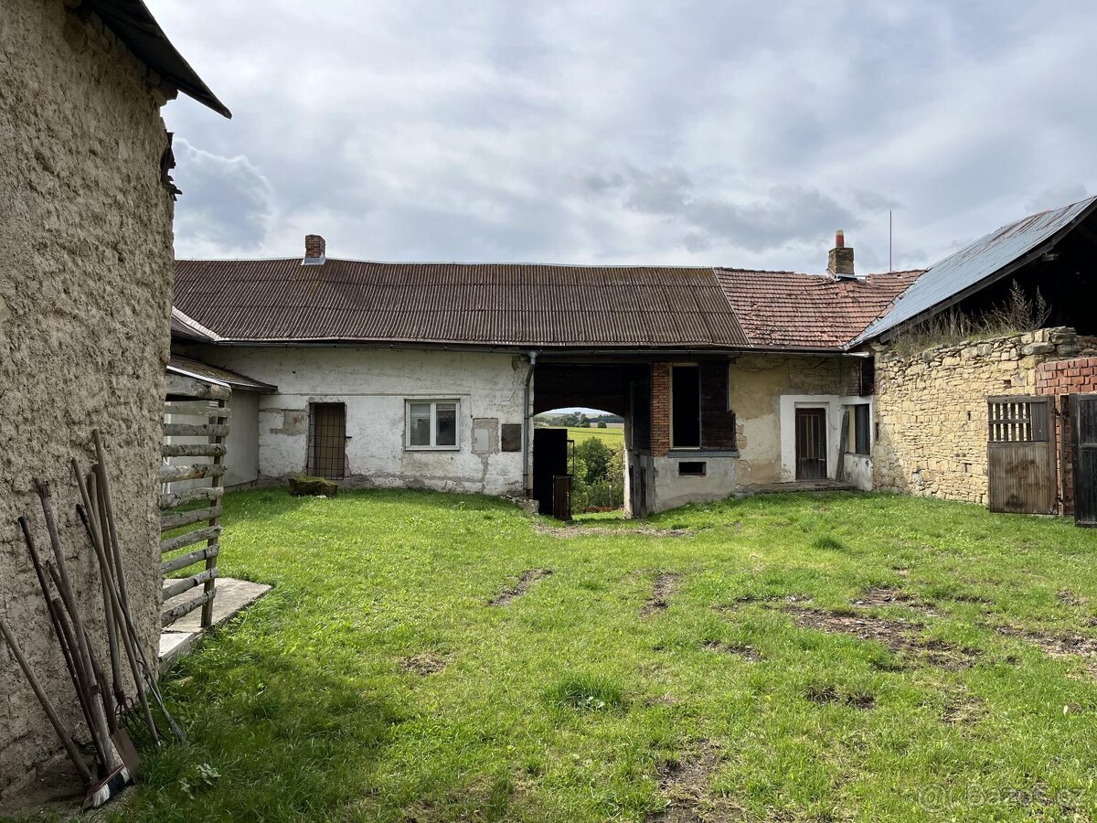 Prodej statku k reko. pozemek 3724 m2 - 4