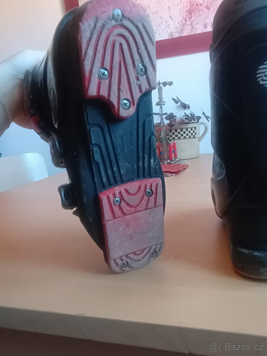 Lyzaky vel. 245 mm - 4