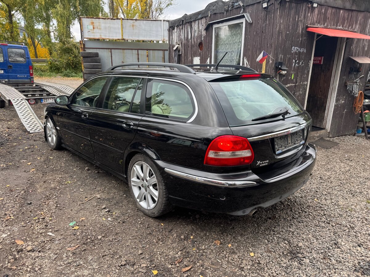 Jaguar X-type 2.5i V6 143kw AWD ND - 4