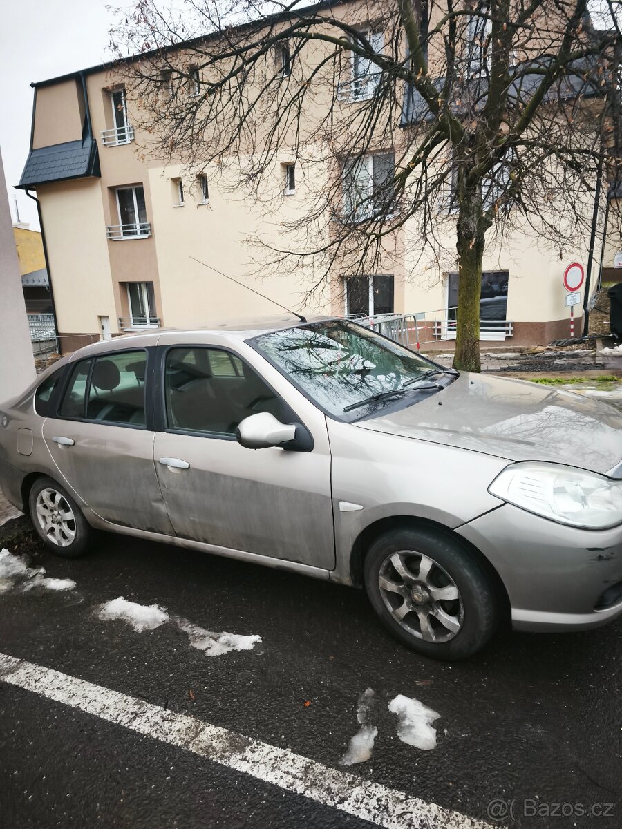 Renault Thalia 1.4 16V - 4