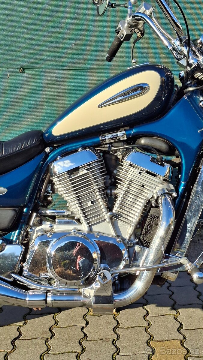 Suzuki VS 800 Intruder - 4