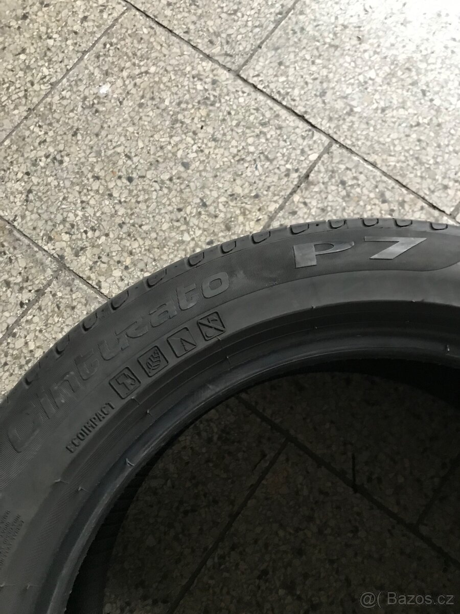 205/55/17 prodám 2 ks pneu - 4