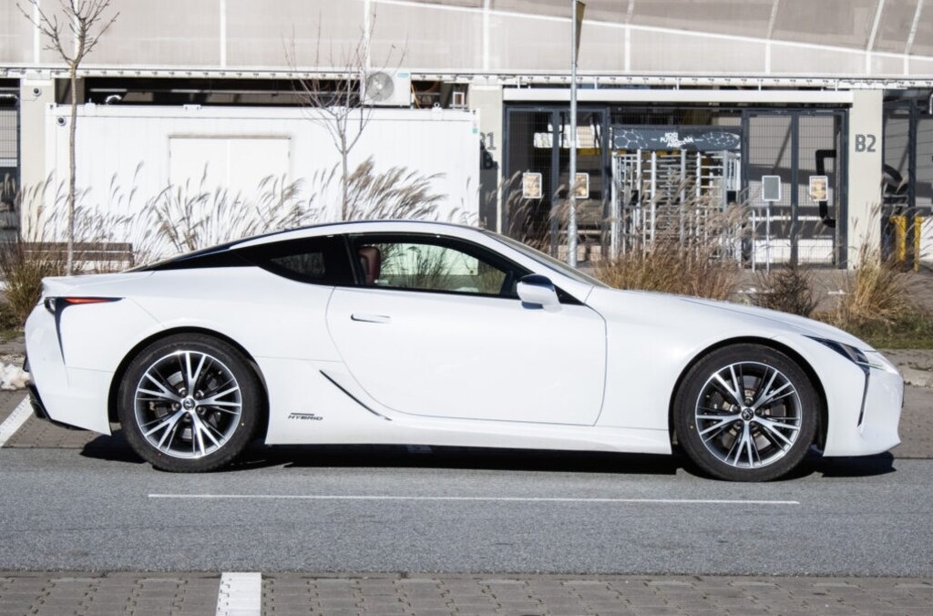 Lexus LC 500h, (2017) - 4