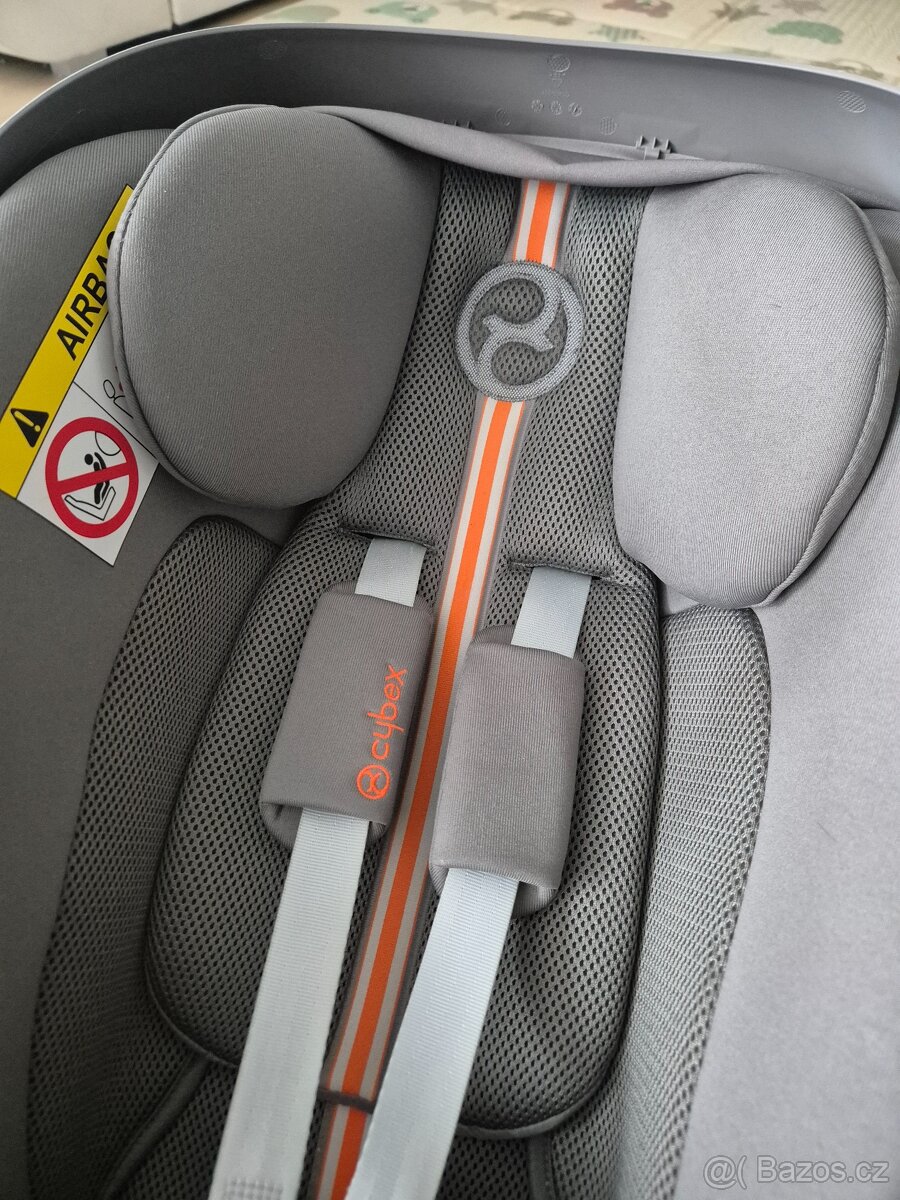 Cybex Cloud G i-size PLUS Láva Grey - 4