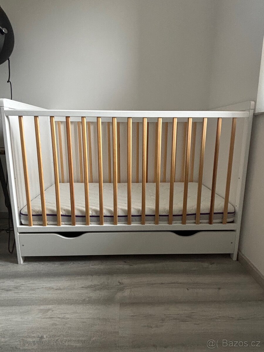 Dětská postýlka se šuplíkem + 2 matrace - 4