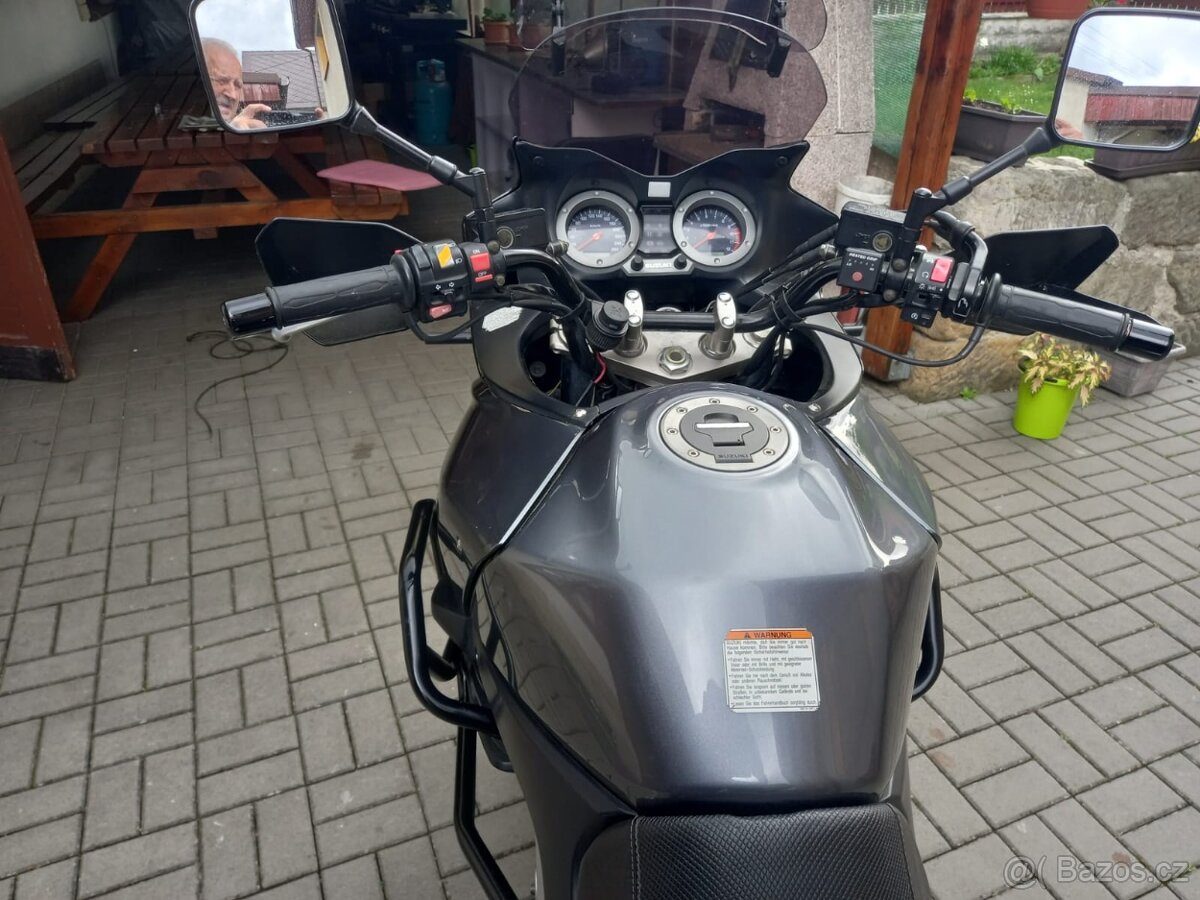 Prodám Suzuki V-Strom 1000