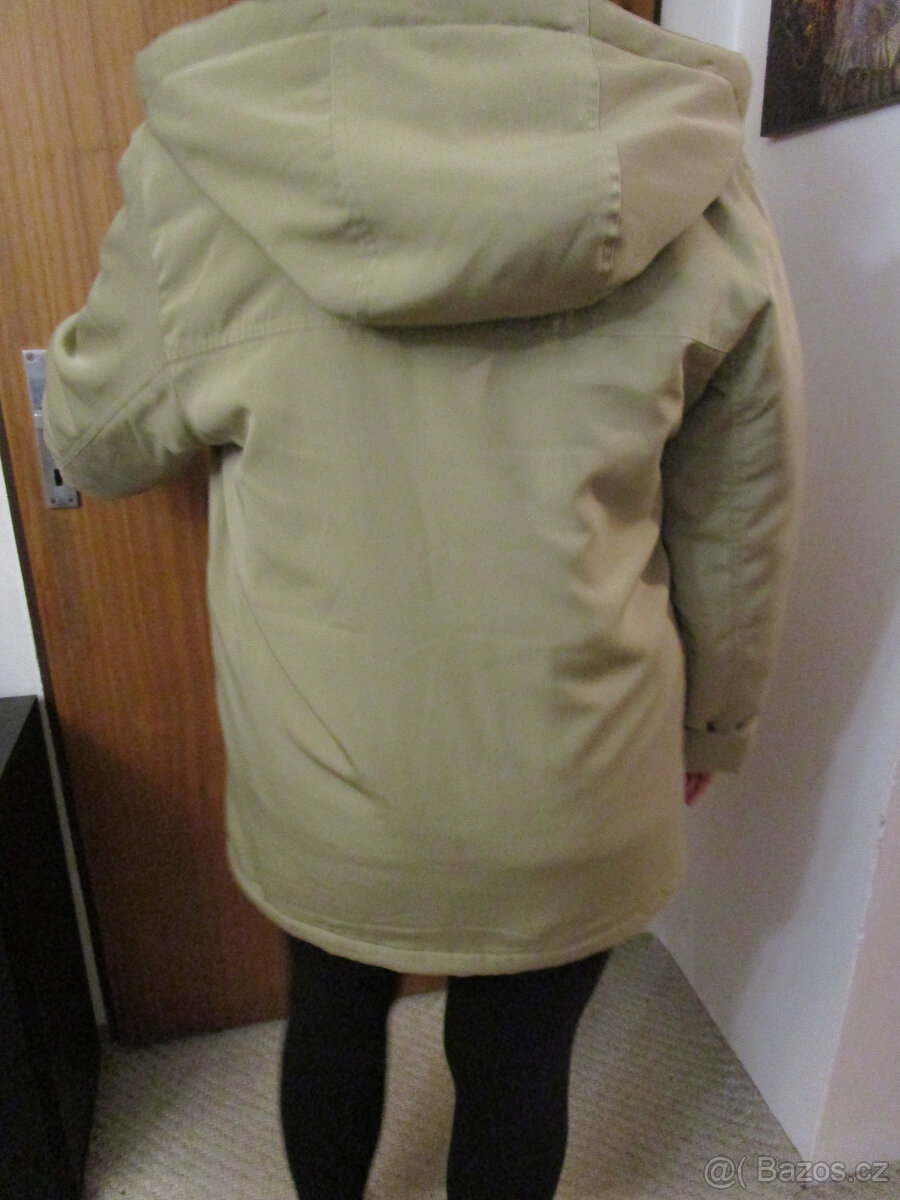 Nová sv. khaki zelená bunda s kapucí, vel. 40-42, Bonprix - 4
