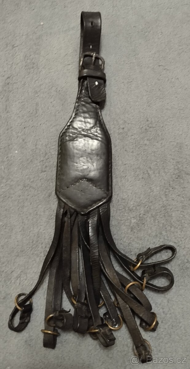 Staré kožené řemínky - myslivost - 4