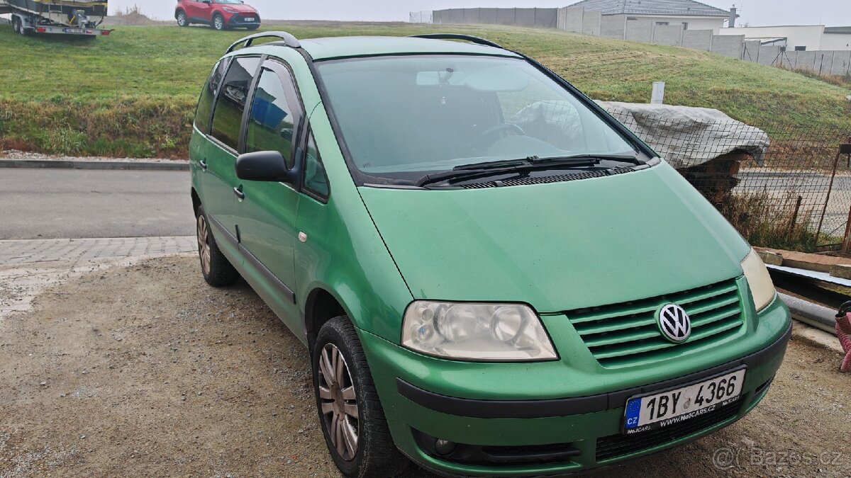 Volkswagen Sharan 2.0 - 4