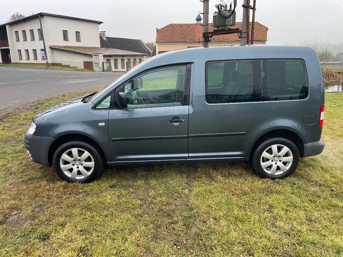 Volkswagen Caddy - 4