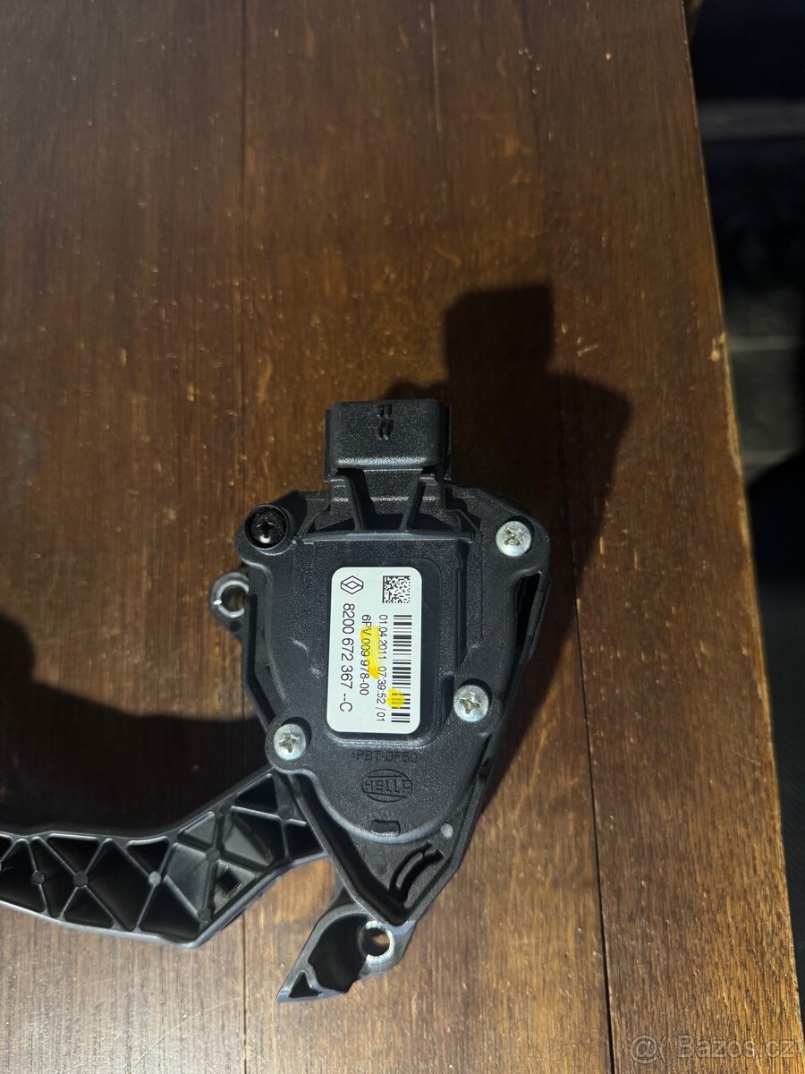 Elektrický pedál plynu Renault - 4