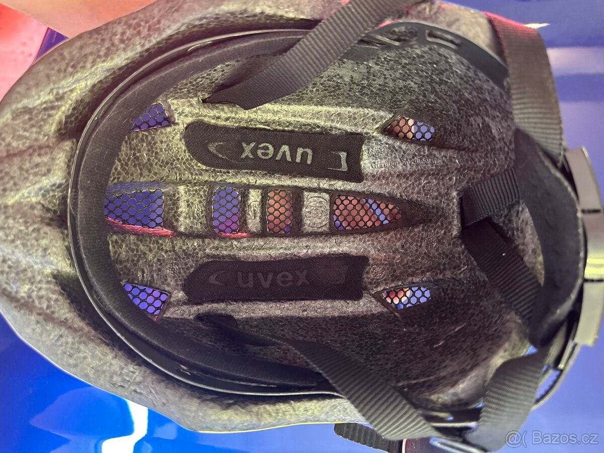 Dětská přilba UVEX - 4