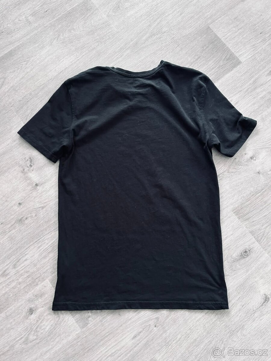 Prodám tričko Reserved vel. L - 4