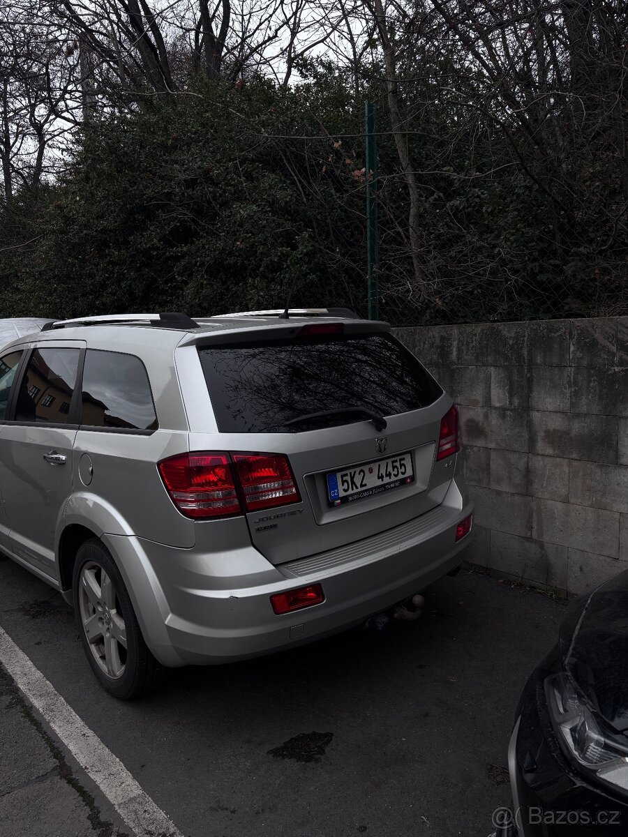 Dodge Journey - 4