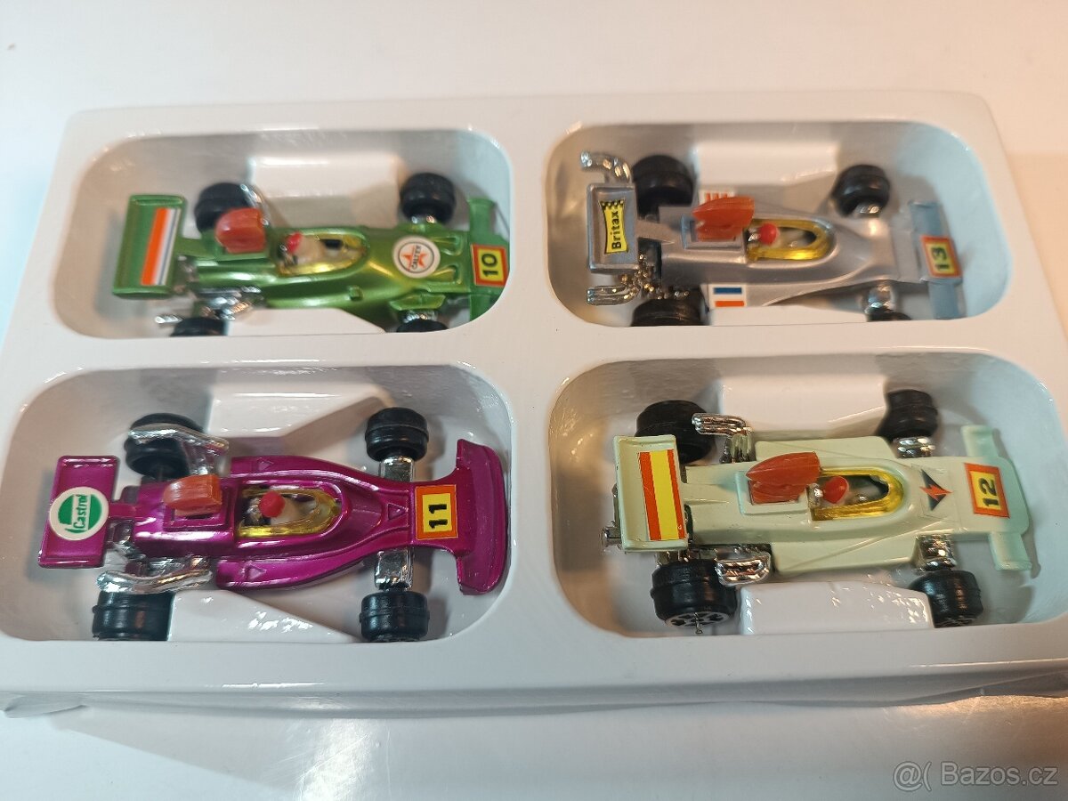TINTOYS 4x formule 1/56 - 4