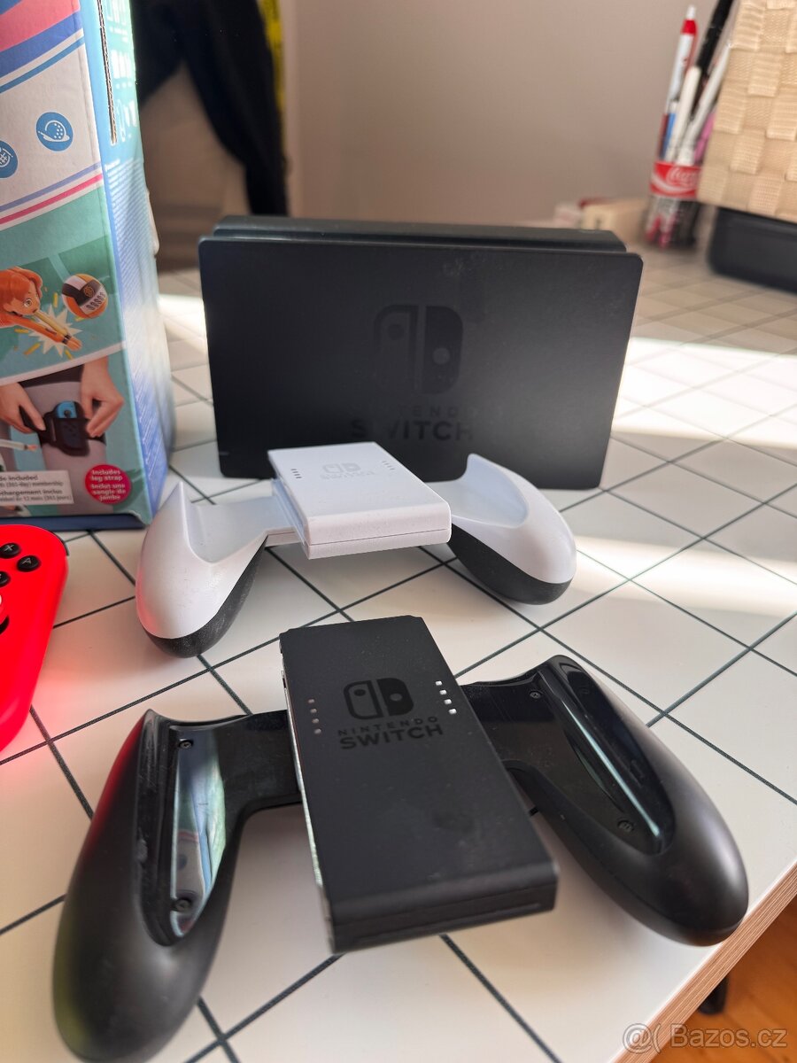 Nintendo Switch + hry a příslušenství - 4