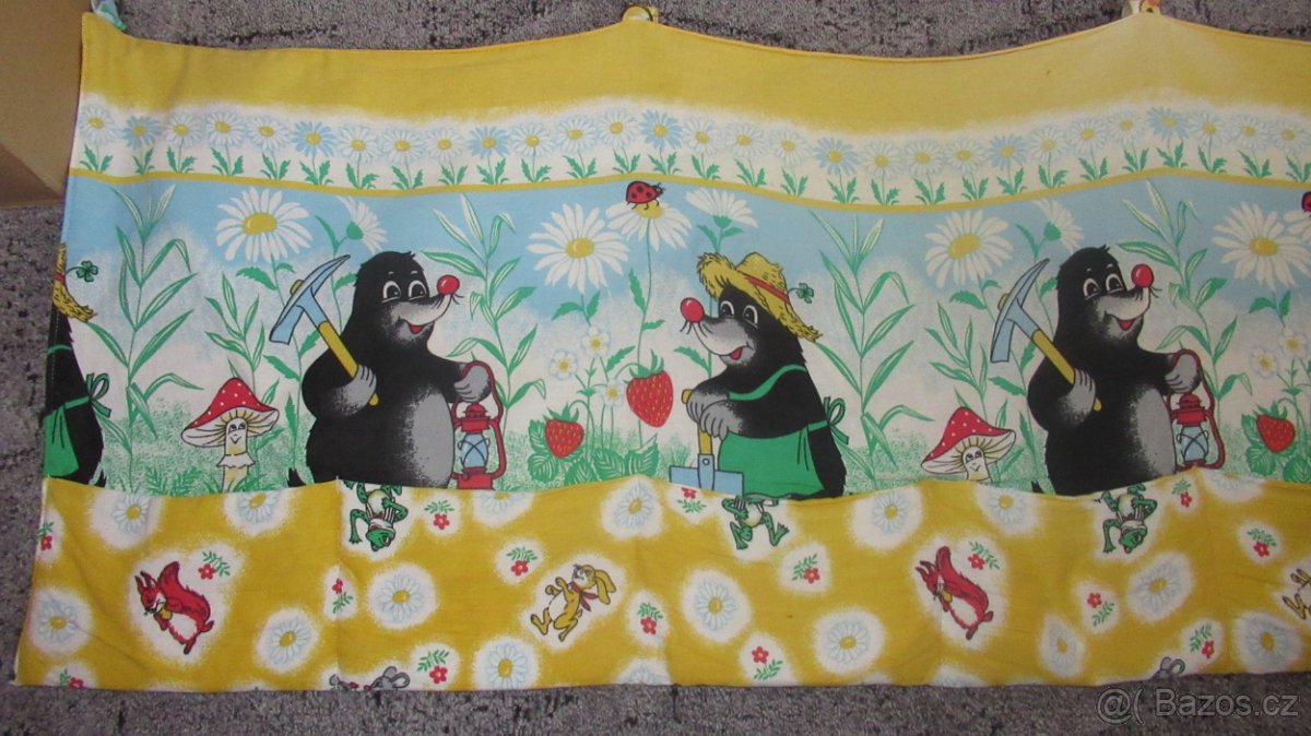 Kapsář na zeď stěnu do dětského pokojíčku - 4