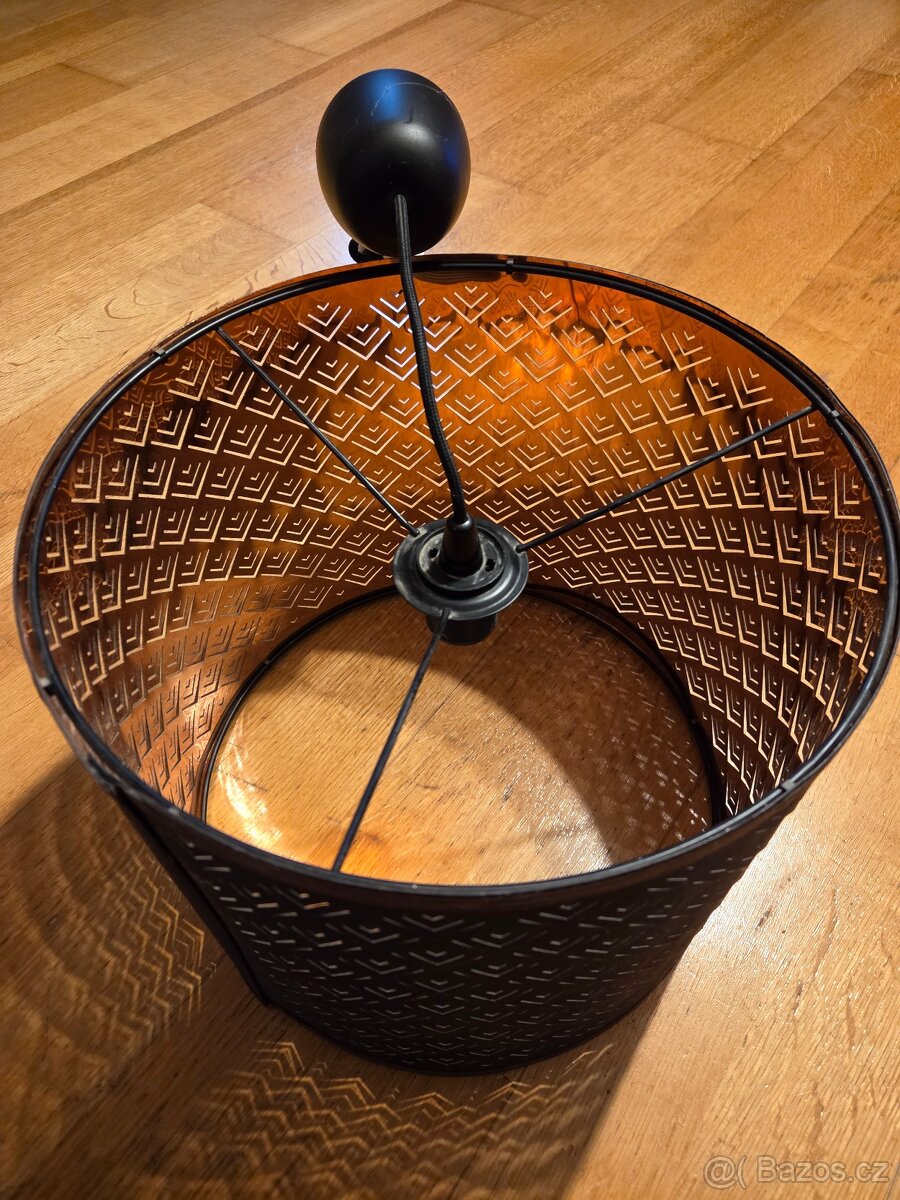 Stínidlo a lampa - 4