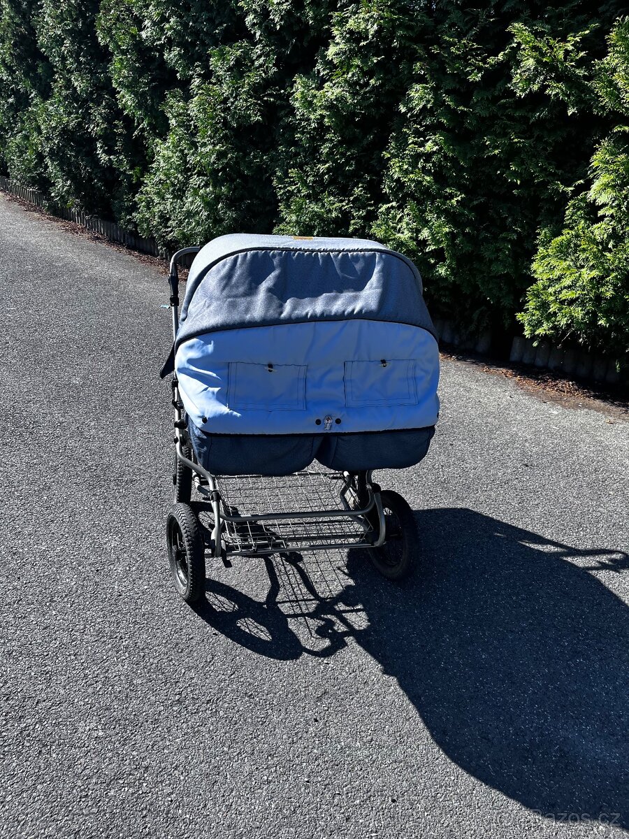 Kočárek pro dvojčata - 4