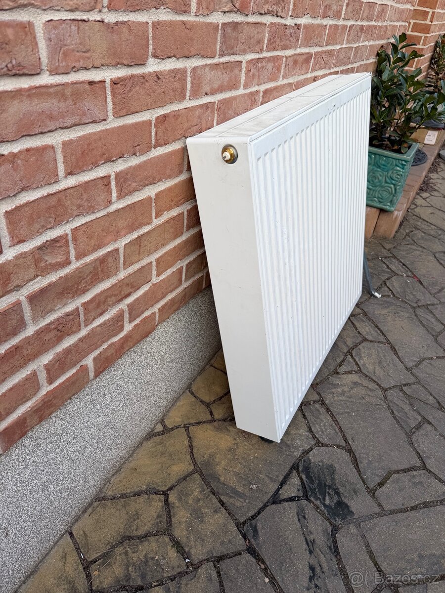 Radiator 90/90/15 - 4