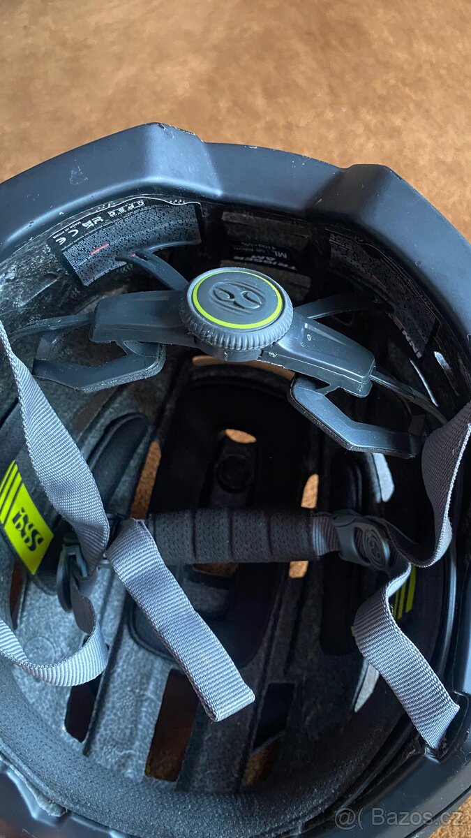 IXS Helma TRIGGER AM černá - 4