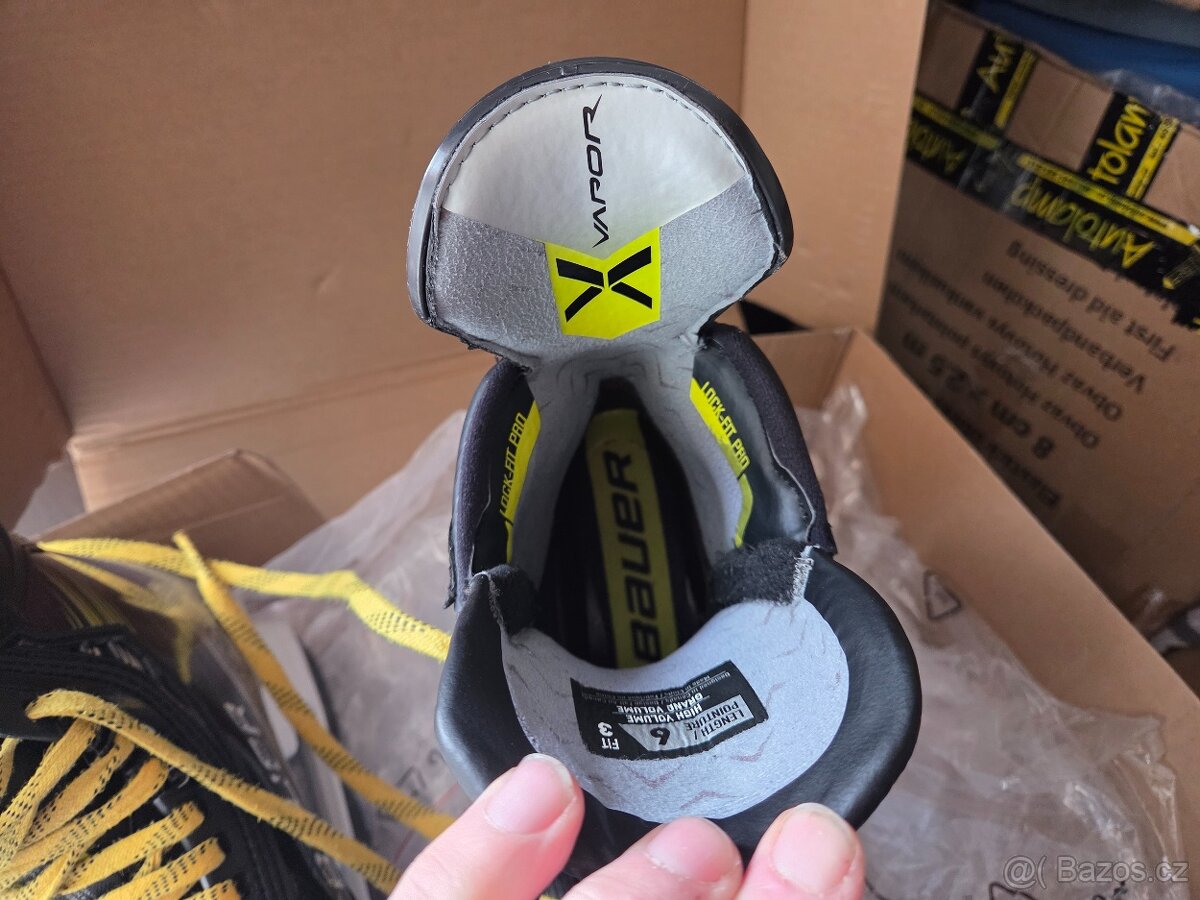 Brusle Bauer Vapor Hyperlite 2 - 4