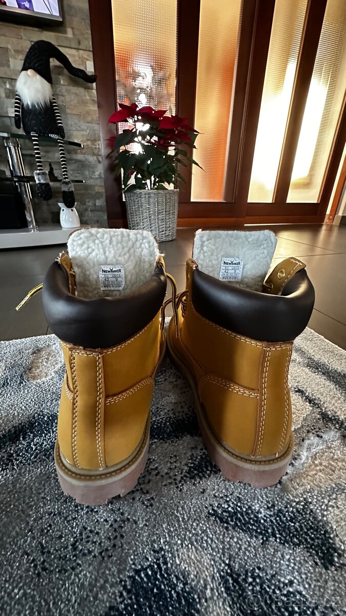 Chlapecké boty s kožíškem - NOVÉ vel. 42 - 4