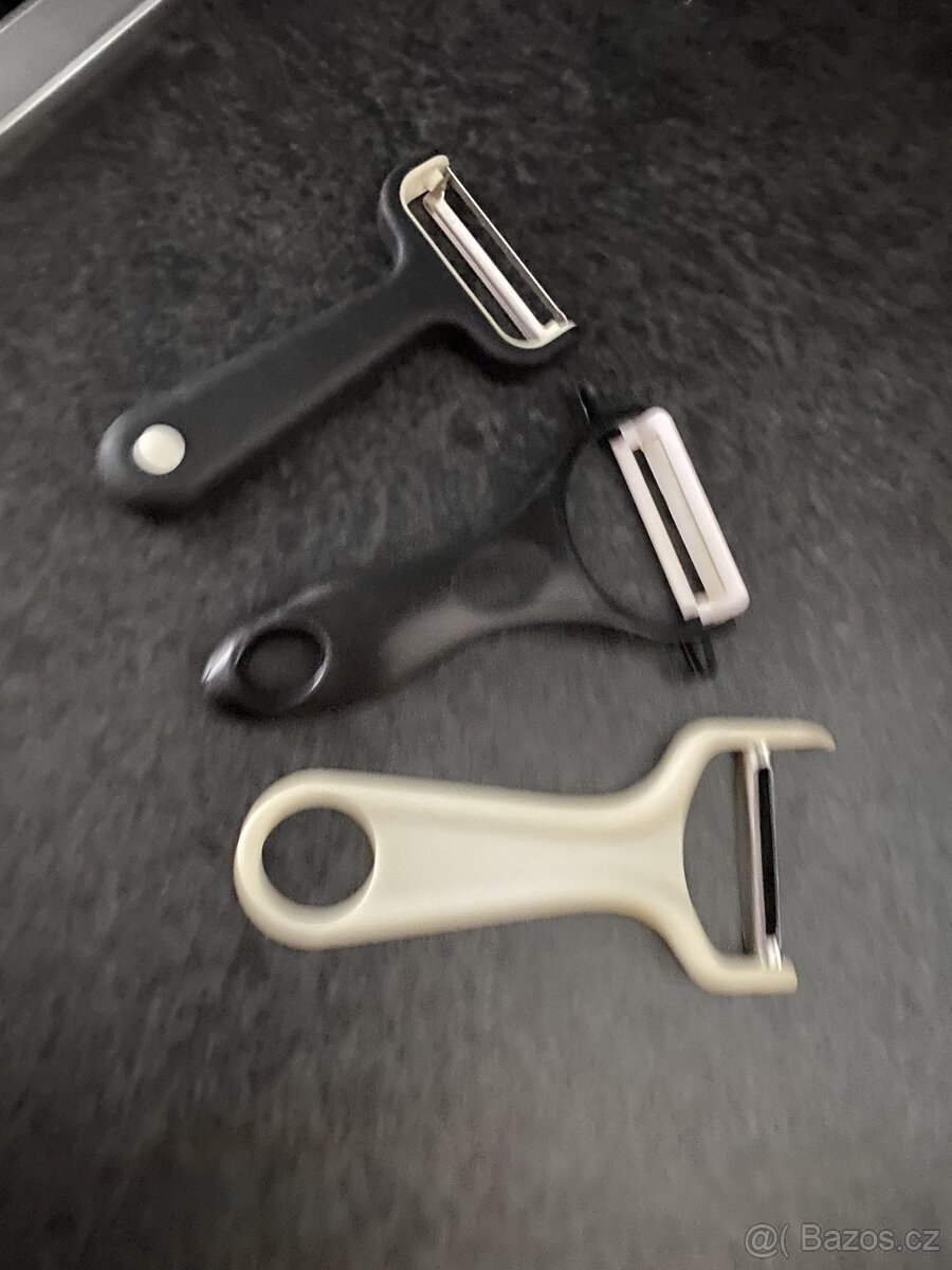 Kuchynske potřeby cena dohodou 10-150 Kč kus - 4