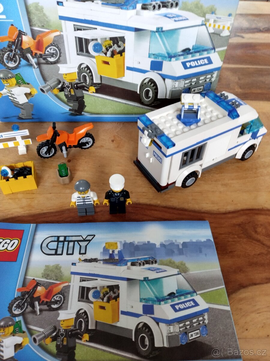 Lego CITY 7286 - 4