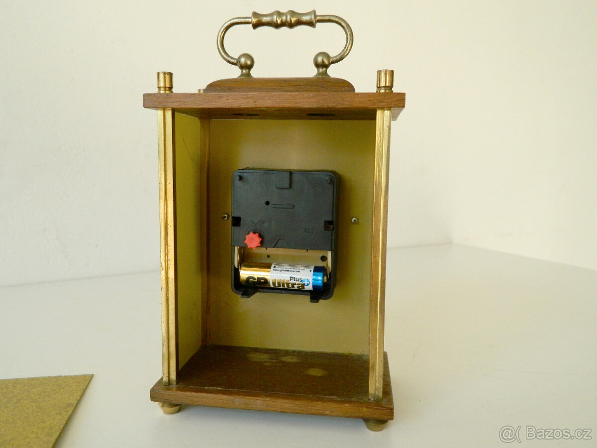 Hodiny na baterii (malý monočlánek) - 4