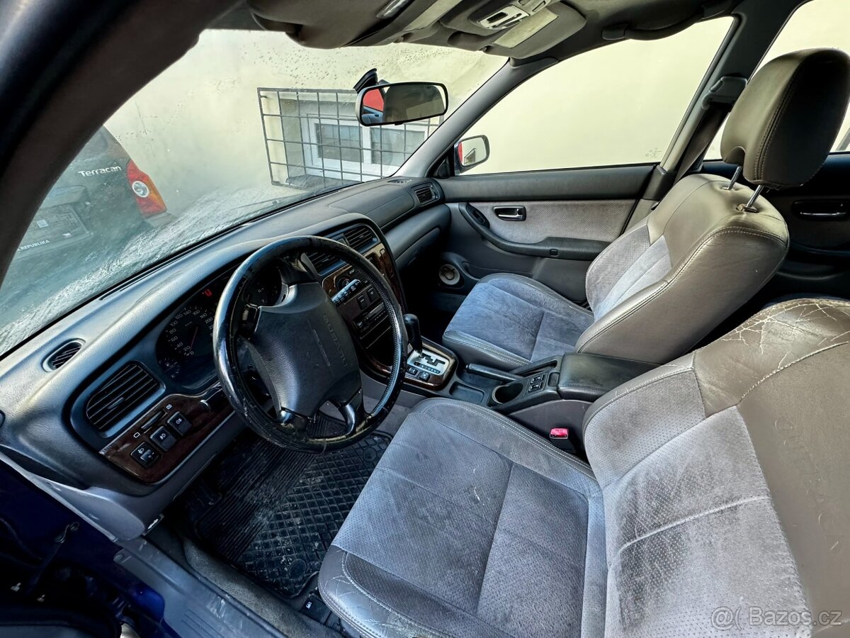Subaru Legacy Outback rok 2000 2.5l 115 kw LPG - 4