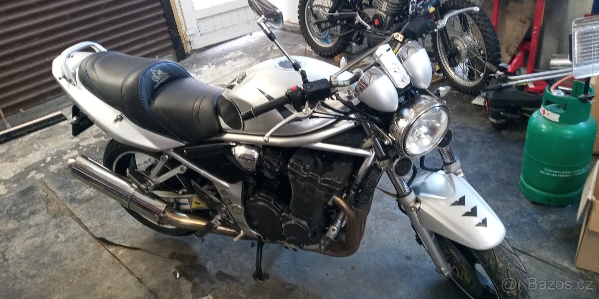 Suzuki Bandit 1200 - 4