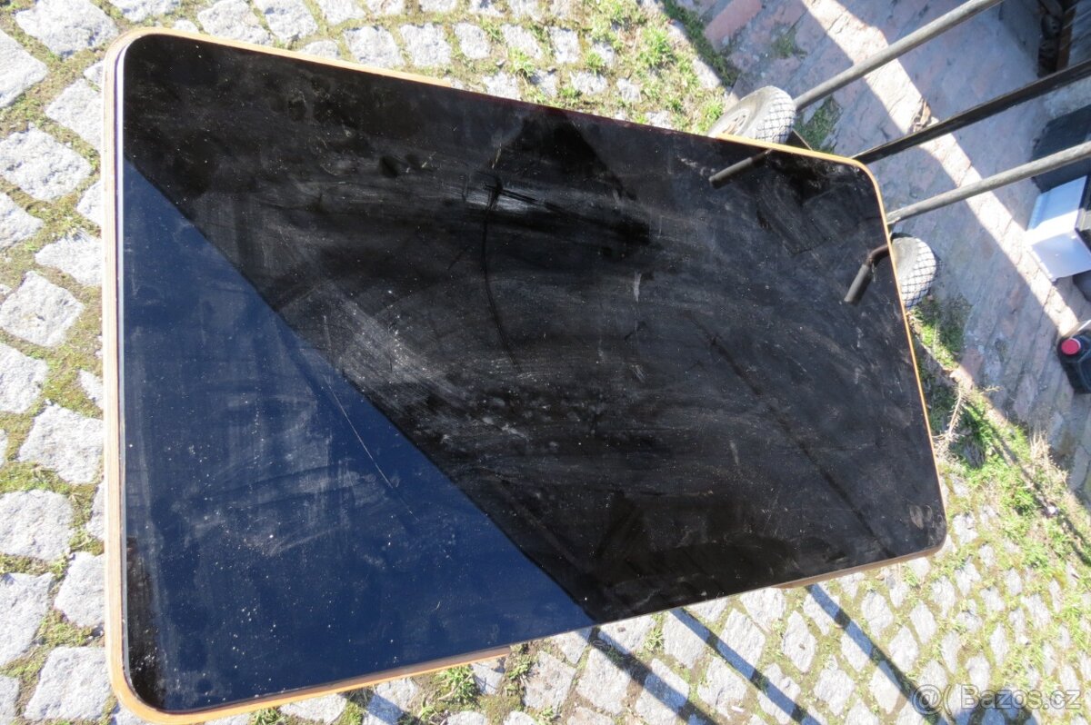 Starý stoleček - 4