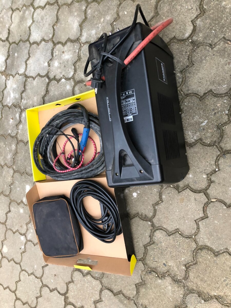 Svářecí stůl s výbavou - 4