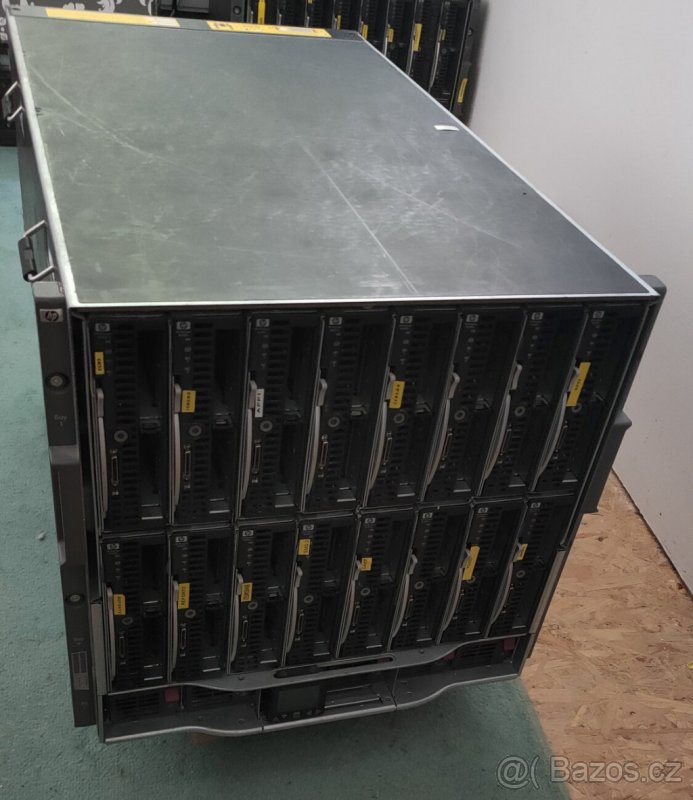 HPE BladeSystem c7000 G1 Enclosure - 4