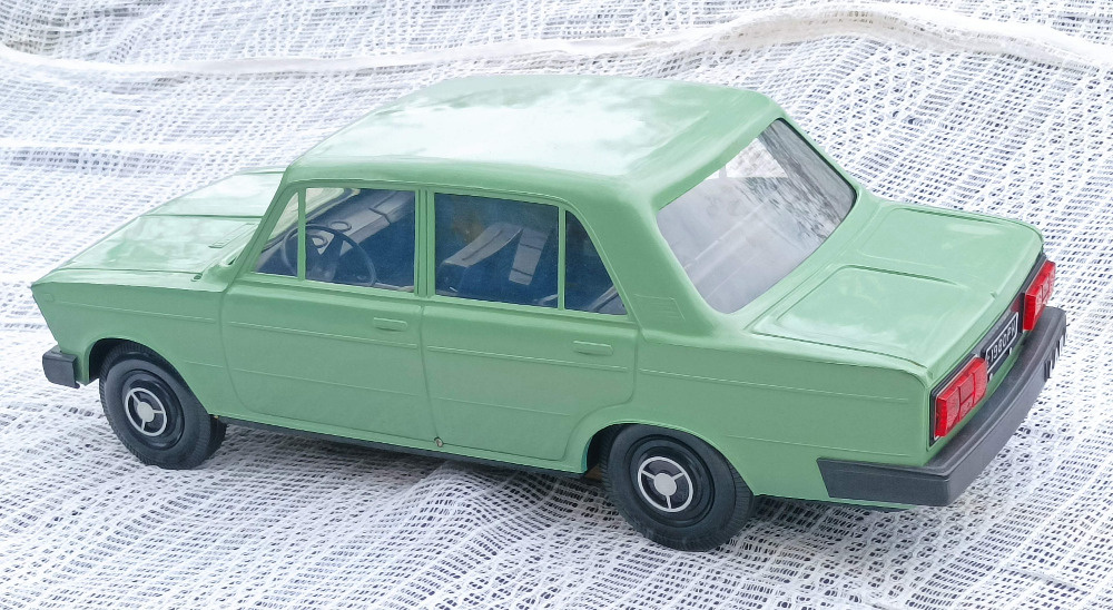 Rusky model Vaz Lada Ziguli 1500 CCCP SSSR osmdesata leta - 4