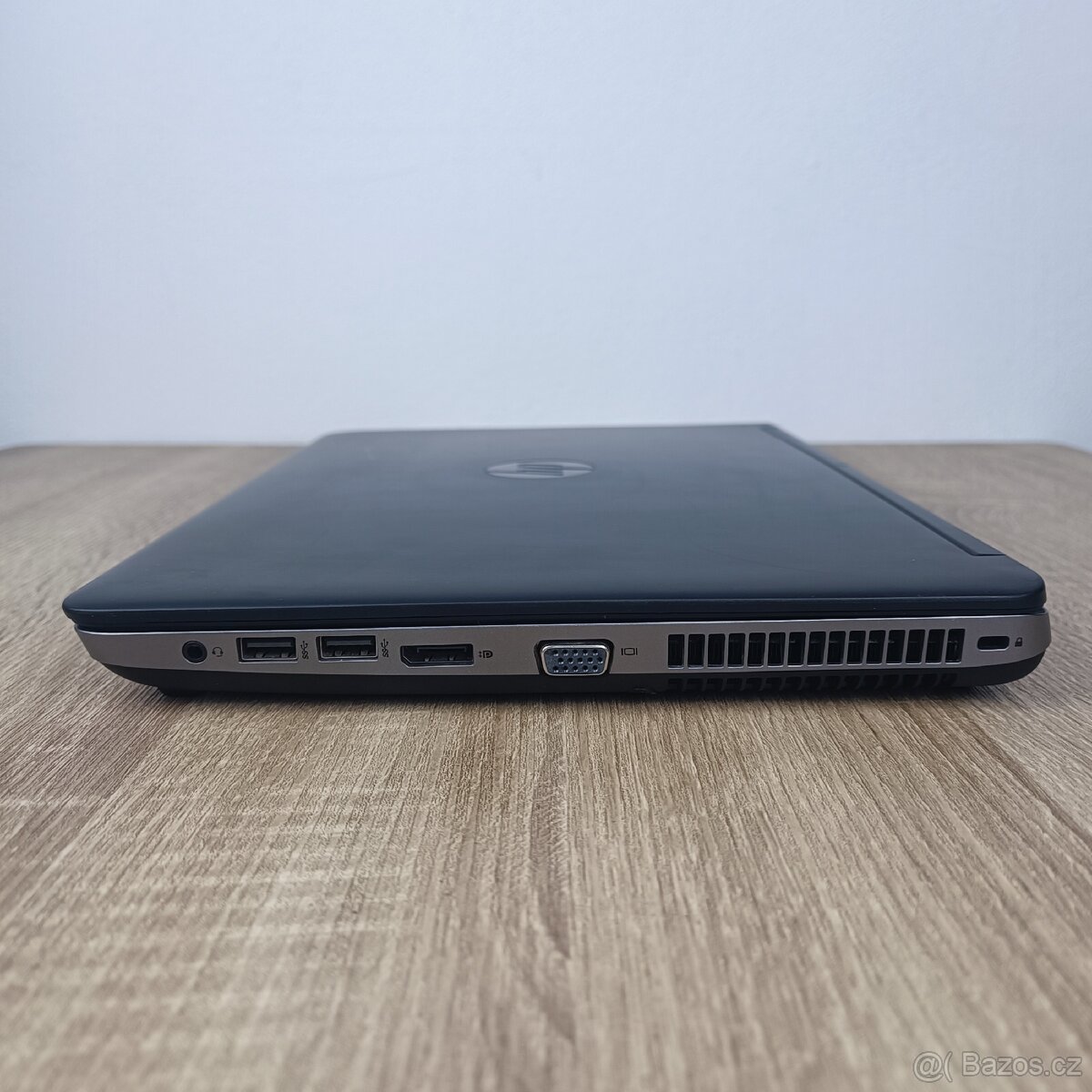 Rychlý notebook HP - servisovany - 4