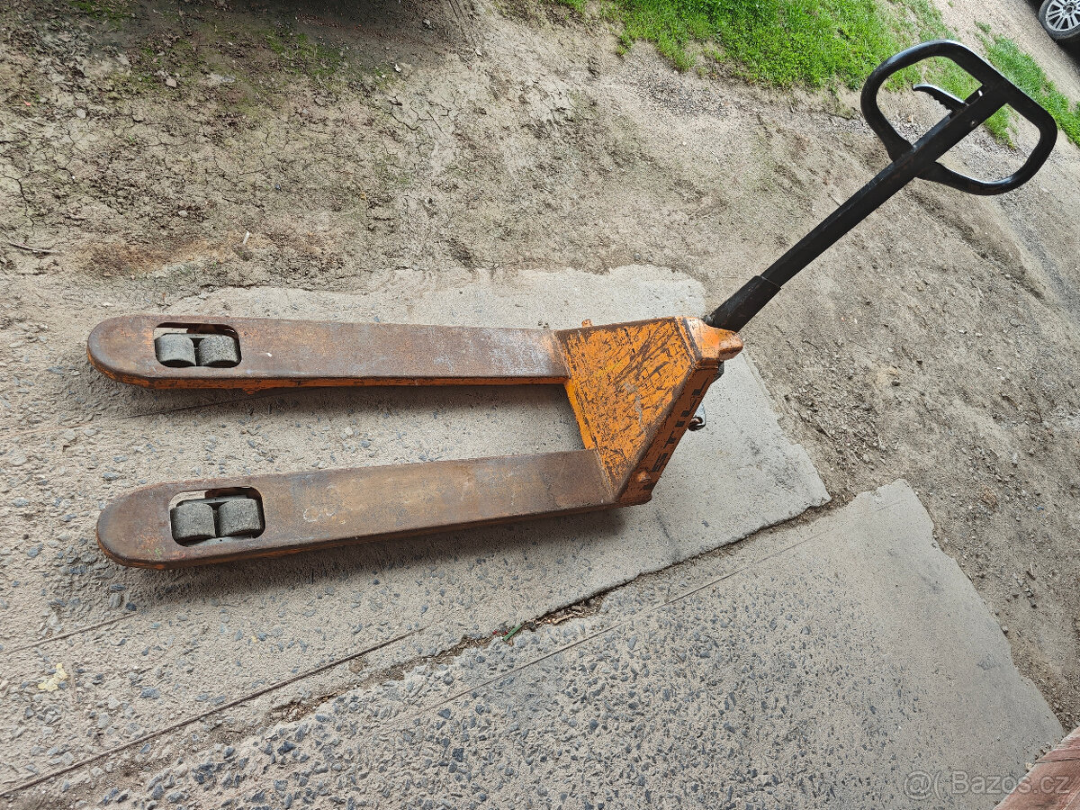 Prodám paletový vozík značky STILL typ HP 20 - 4