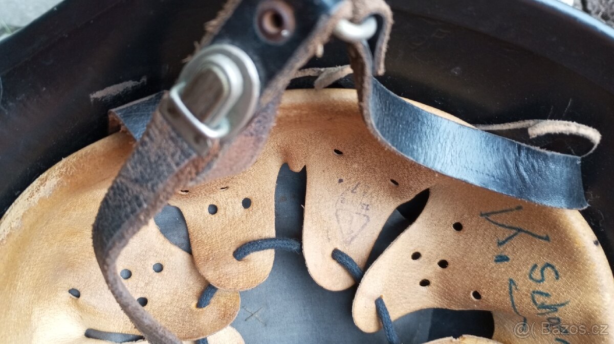 Prodám německou helmu - 4